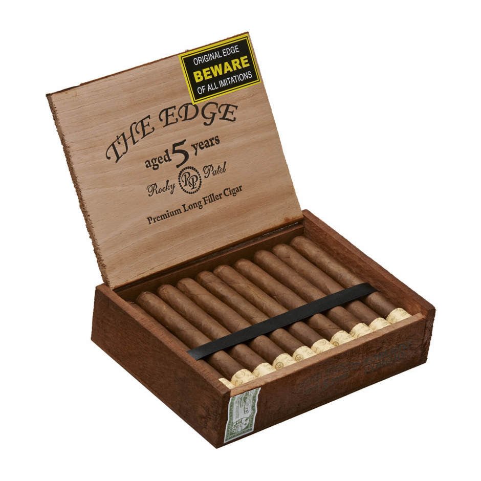 Rocky Patel The Edge Corojo Toro - Swecigars